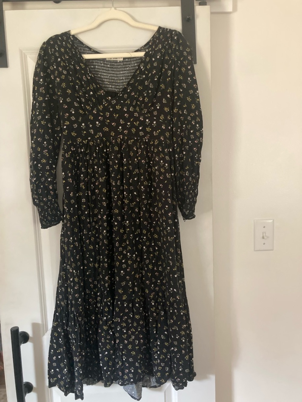 Black Floral Long Sleeve Midi Dress